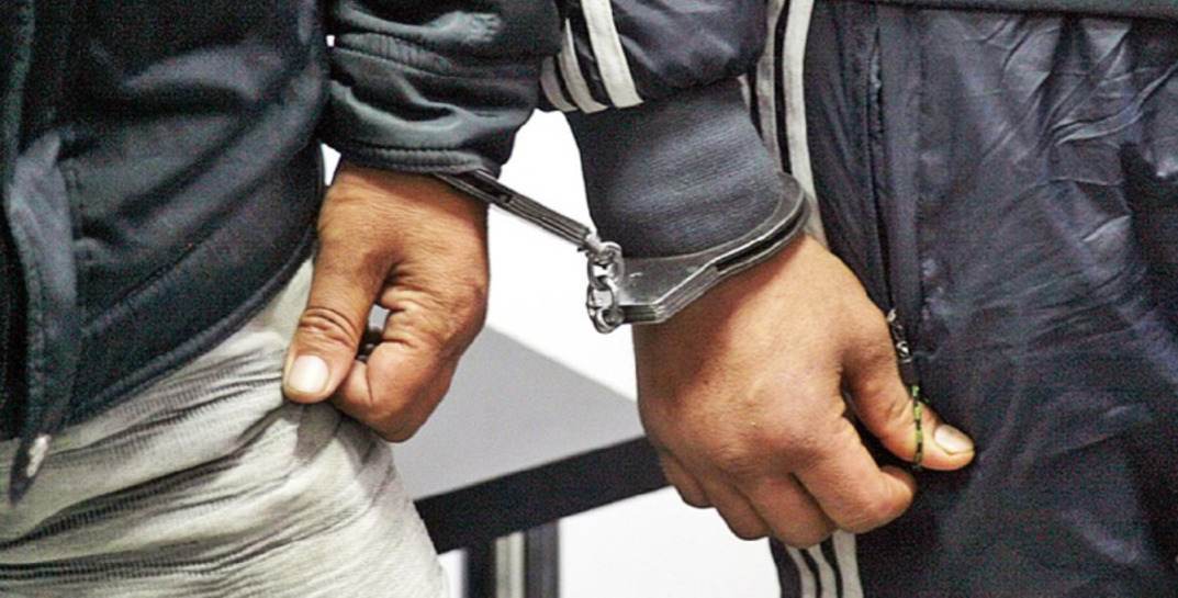В Могилеве двое мужчин избили знакомого, вымогая у него 140 рублей