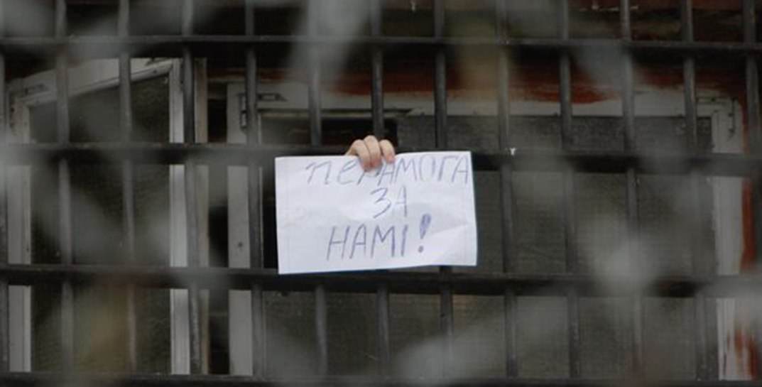 В Беларуси анонсировали масштабную амнистию. Попадут ли под неё осужденные за протесты?