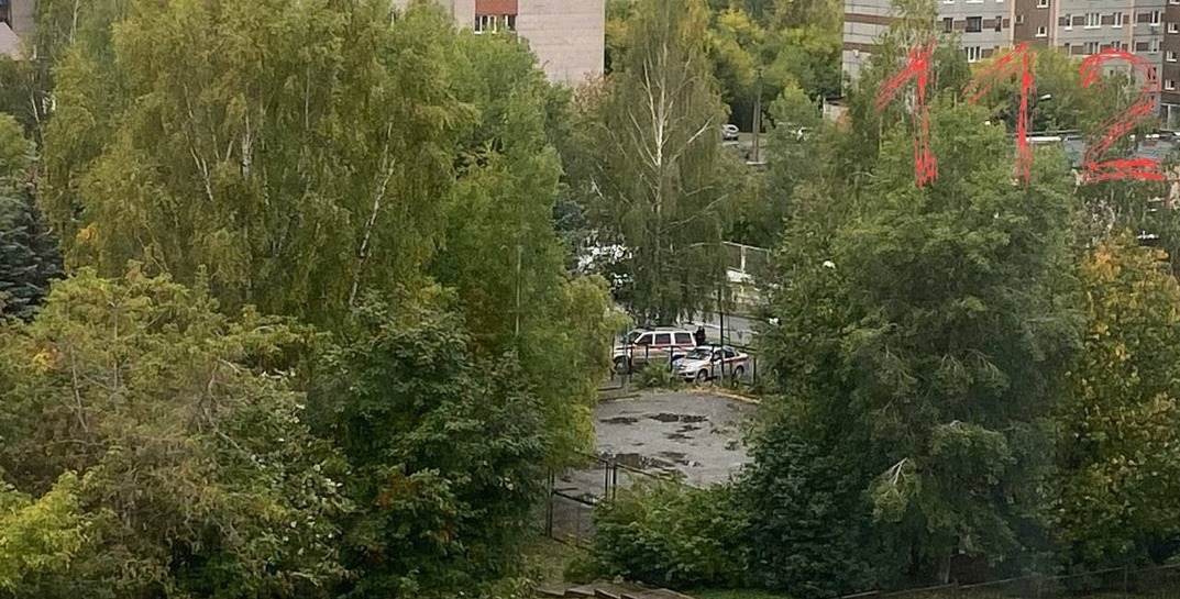 Еще одна стрельба в России. В Ижевске неизвестный открыл огонь в школе. Есть пострадавшие