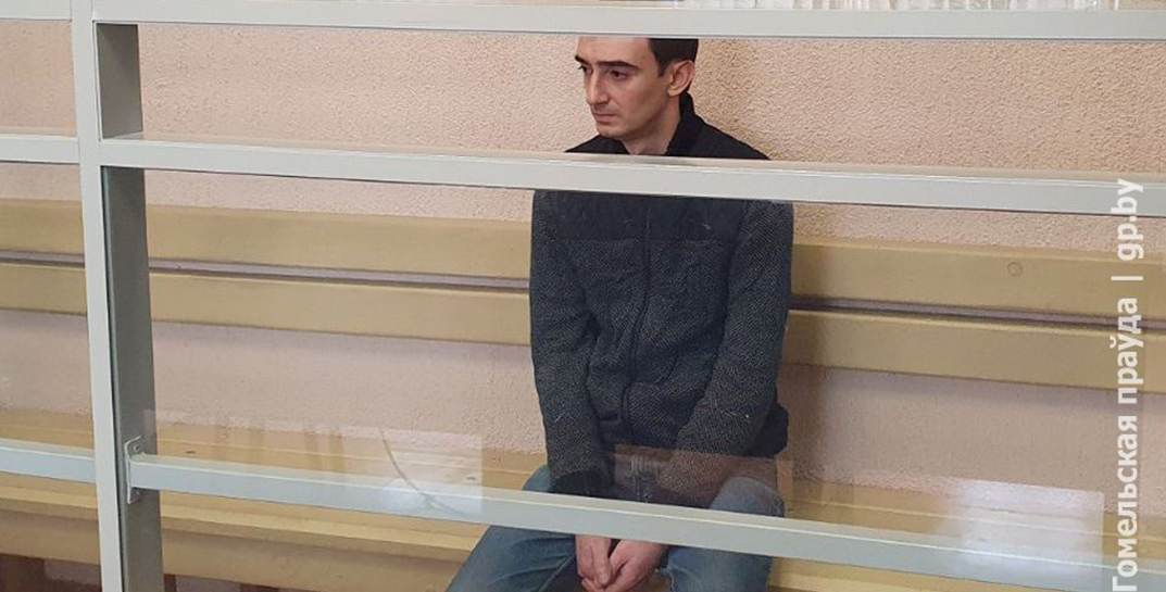 Житель Могилева отправил письмо в СБУ с просьбой помочь присоединиться к полку Калиновского. Его задержали на границе и посадили на 2,5 года