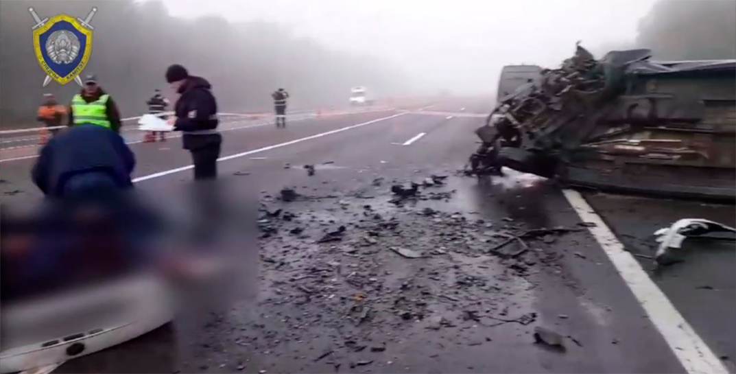 Четверо погибших: следователи работают на месте кошмарного ночного ДТП в Ивацевичах