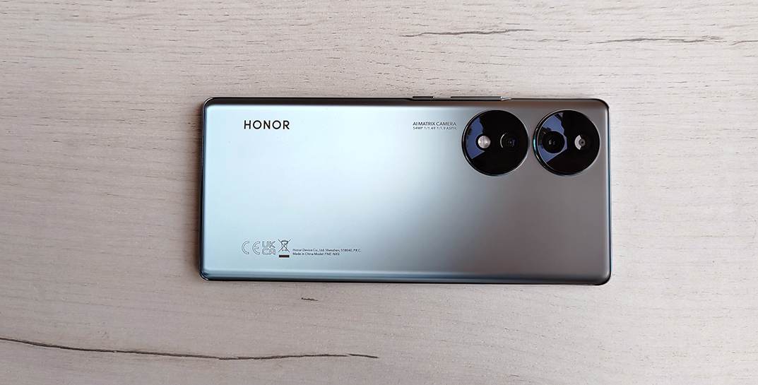 Красавчик для всех. Обзор смартфона HONOR 70