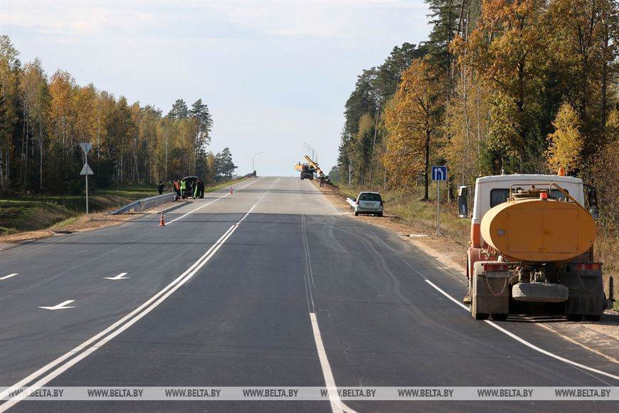 Кольцевая дорога вокруг Могилева получит статус магистральной с присвоением номера М-15. Транзитное движение по юго-западному обходу планируется запустить уже 7 ноября