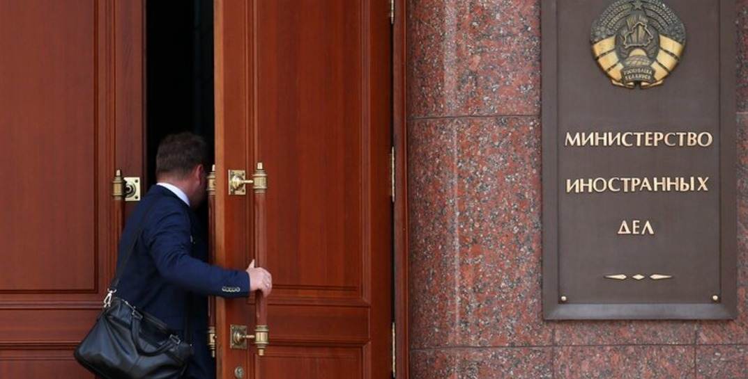 МИД Украины сообщил о вызове посла в Беларуси из-за «планов нанести удар»