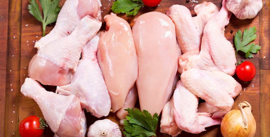 Правительство Беларуси запретило магазином торговать куриной разделкой собственного производства
