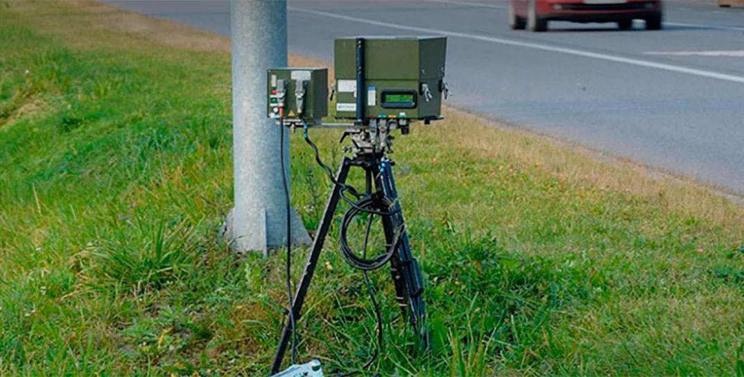 Камеры фото- и видеофиксации на дорогах Беларуси начали выявлять авто без техосмотра