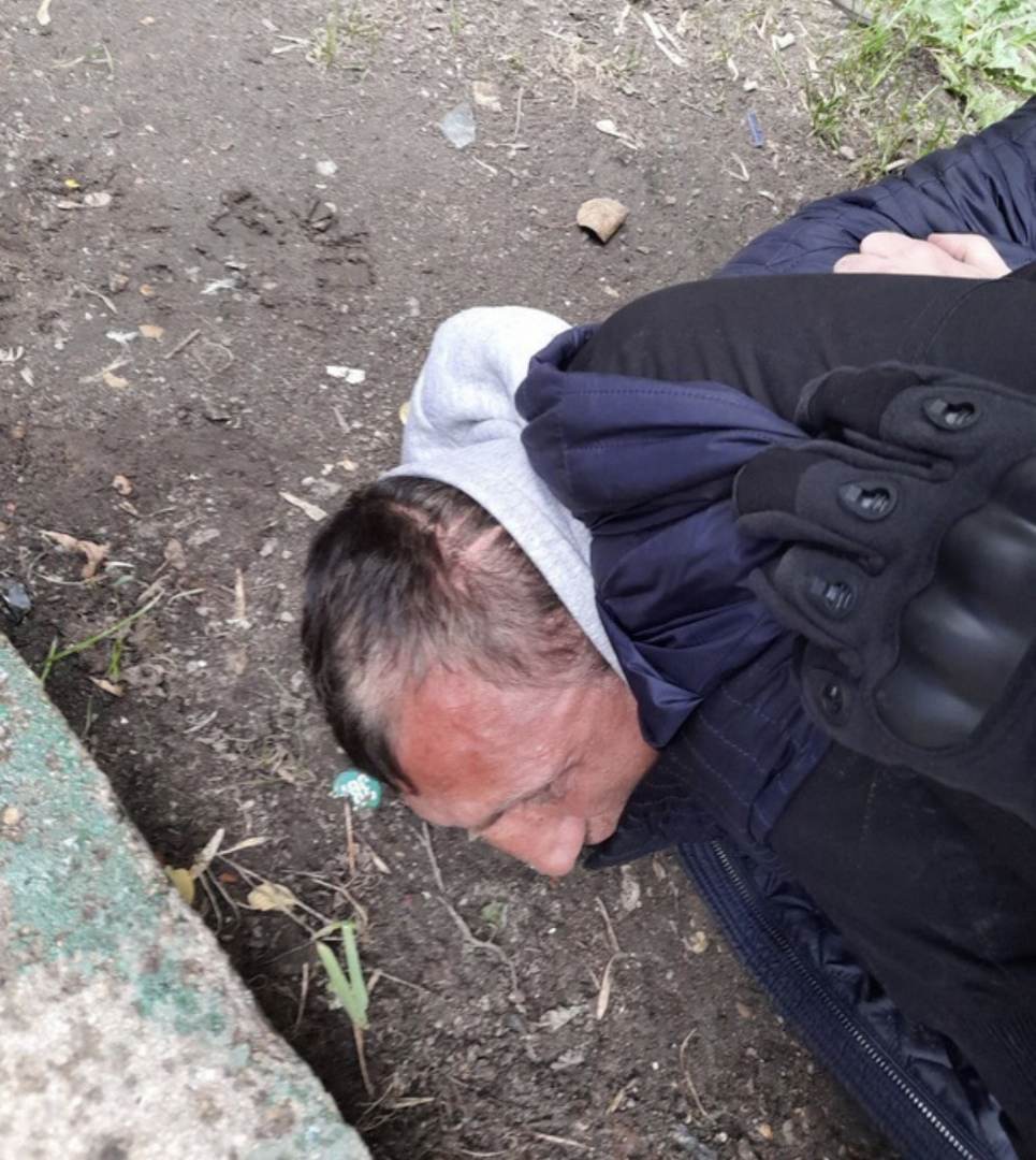 Больше года назад за соучастие в жестоком убийстве под Москвой задержали бобруйчанина, который воевал за ДНР в составе батальона «Моторолы». МогилевОнлайн раскопал подробности уголовного дела
