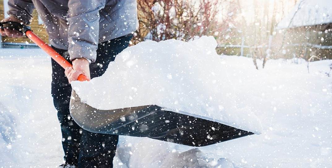 Власти попросили могилевчан помочь с уборкой снега