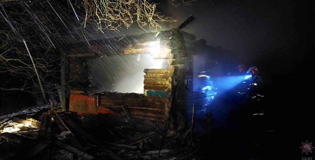 В Шкловском районе на пожаре сгорели два брата
