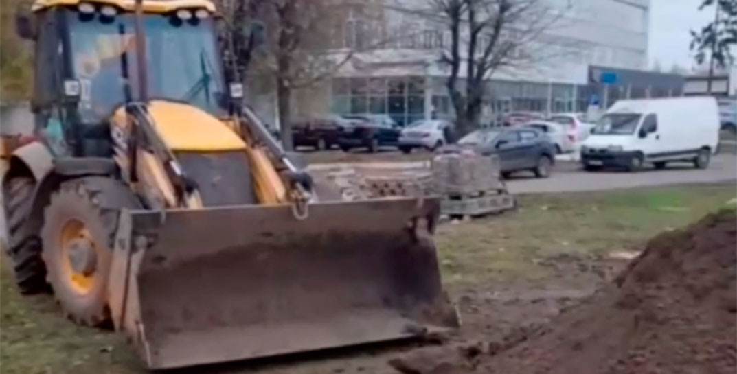 Завершается благоустройство путепровода на Челюскинцев