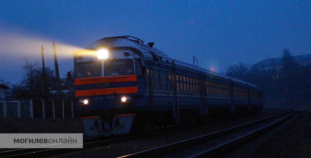 Поезд «Могилев-Борборов» сбил школьника на велосипеде