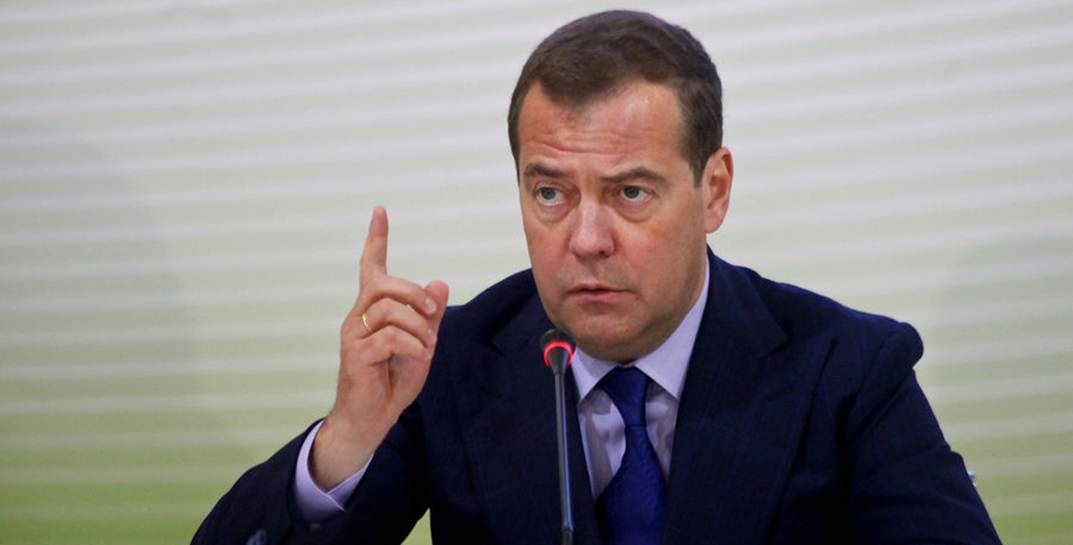 Медведев спрогнозировал в 2023 году распад ЕС, гражданскую войну в США и появление Четвертого рейха