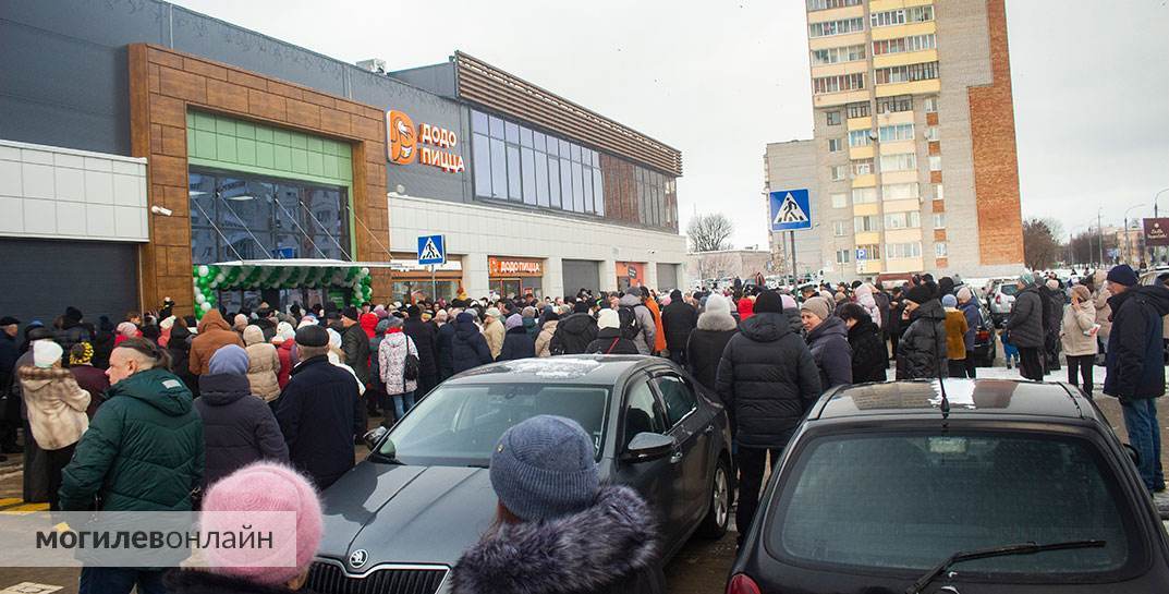 В Могилеве торжественно открыли ТЦ «Гринвич»