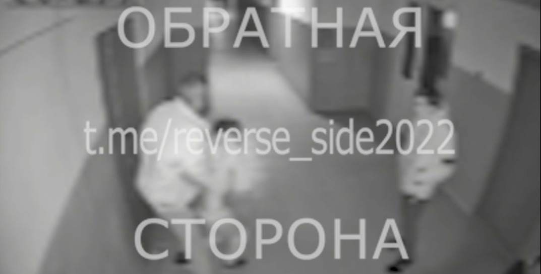 В Костюковичах пьяный мужчина чуть не выбросил из окна общежития 12-летнего обидчика своего сына