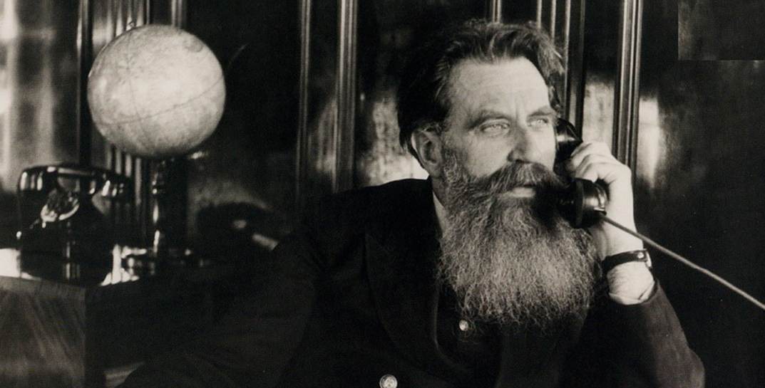 Как латышский немец из Могилева стал советским академиком и пробился сквозь льды по Северному морскому пути. Рассказываем о легендарном Отто Шмидте, в честь которого в Могилеве назван проспект