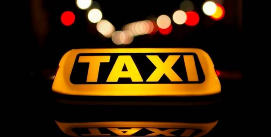 Могилевский перевозчик такси на выплату доходов работникам использовал наличную выручку без уплаты подоходного налога