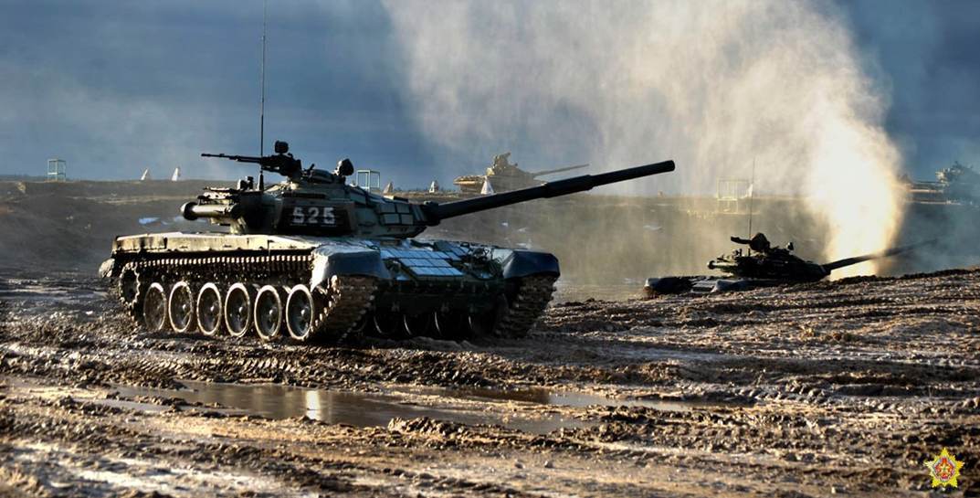 Минобороны РБ: в Беларусь продолжает прибывать личный состав, вооружение, военная и специальная техника вооруженных сил РФ