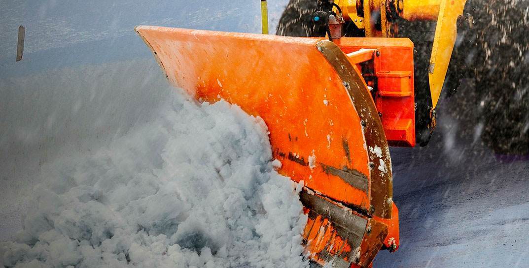 В Могилеве два водителя «Дорожно-мостового предприятия», которые должны были производить очистку дороги и ямочный ремонт, были пойманы пьяными на работе