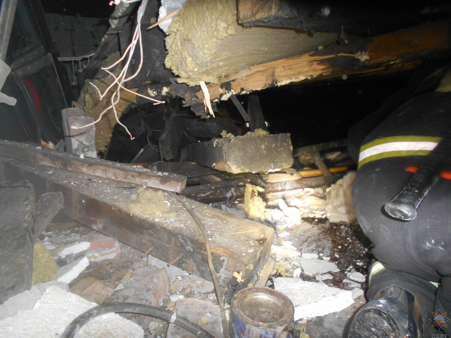 В Бобруйске произошел взрыв в гаражном кооперативе, разрушены три гаража, еще в двух повреждены кровли, повреждены три машины