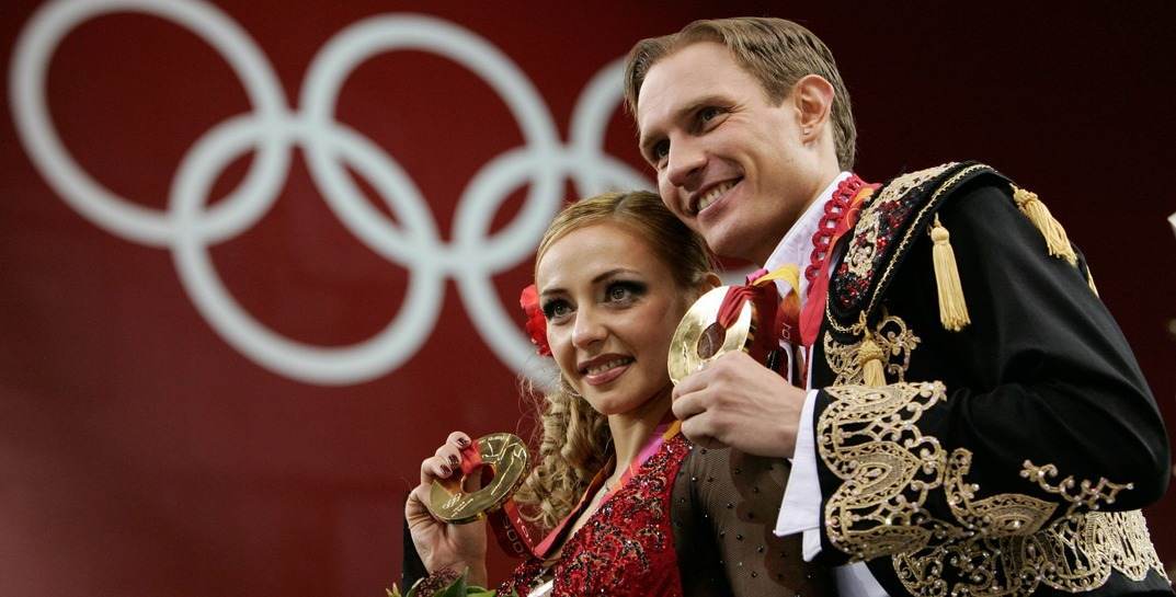 Олимпийскому чемпиону фигуристу Роману Костомарову ампутировали обе стопы