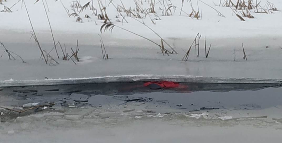 Снова трагедия на тонком льду: в Кировском районе утонул рыбак из Бобруйска