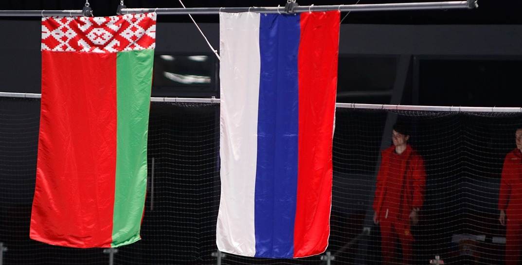 МОК не будет рассматривать вариант допуска белорусов и россиян с флагом и гимном
