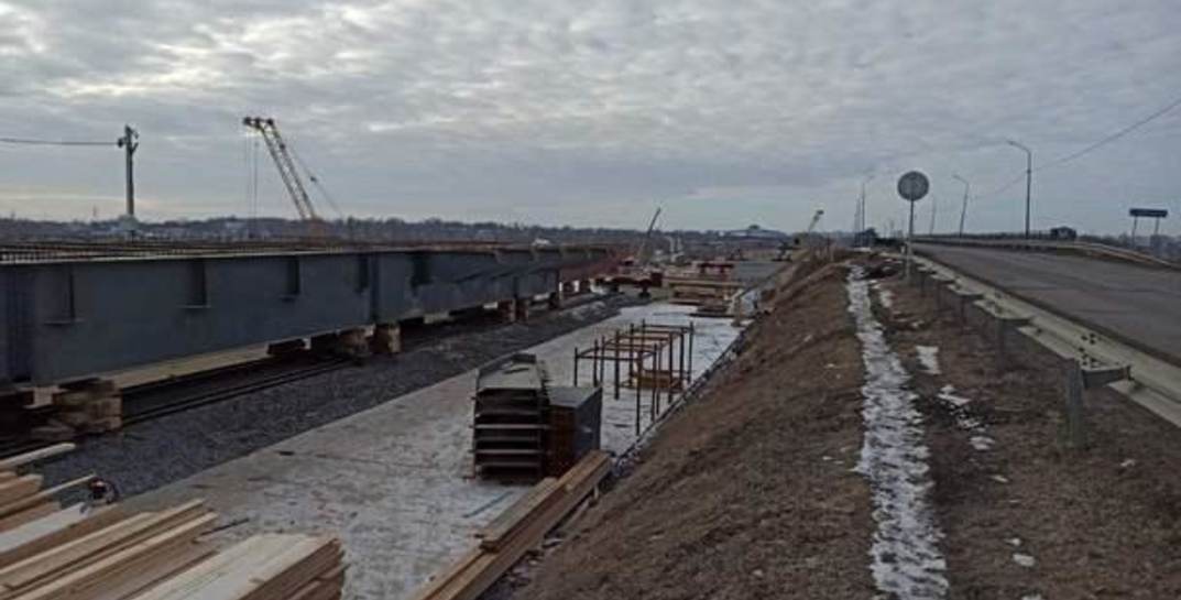 В Бобруйске началась сборка нового автомобильного моста