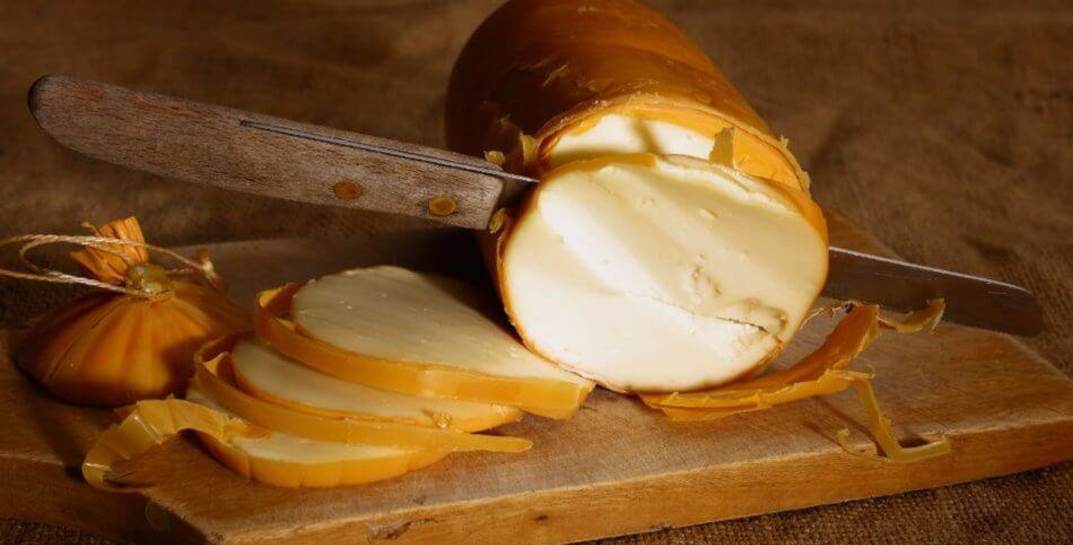 В Бобруйске у предпринимателя из продажи изъяли плавленый сыр. Что с ним не так?
