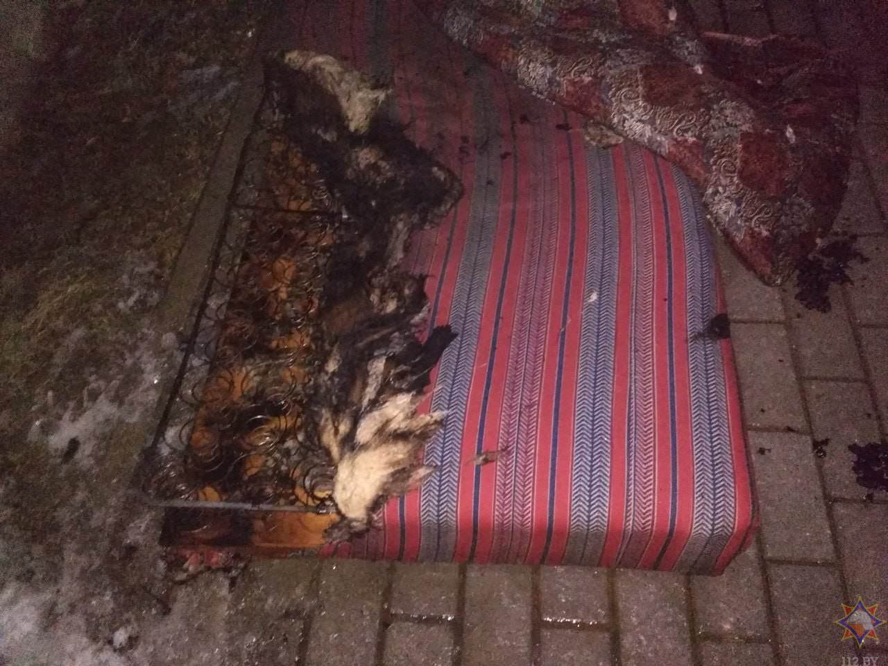 В Кричеве сгорела квартира, пожарные еле успели спасти хозяйку