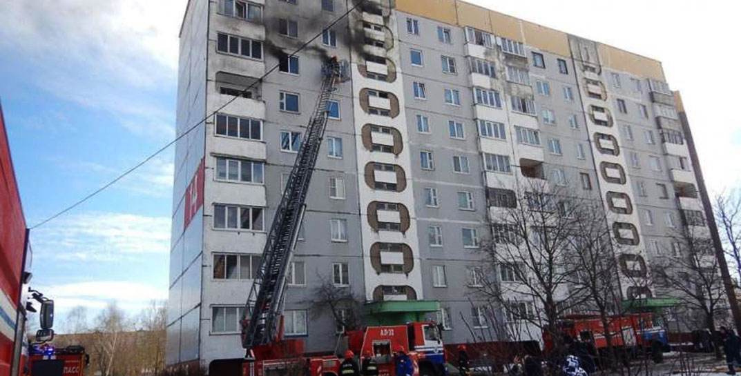 На пожаре в Могилеве сегодня днем погибла пенсионерка, ее соседку спасли