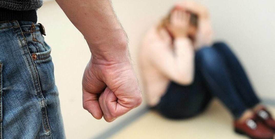 В Белыничском районе завели уголовку на сельчанина, который избивал беременную сожительницу