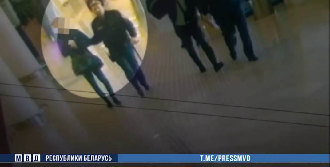 В Москве белорус угрожал заминировать аэропорт, потому что опаздывал на самолет