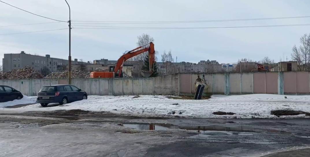 В Могилеве демонтировали здание котельной в микрорайоне Казимировка