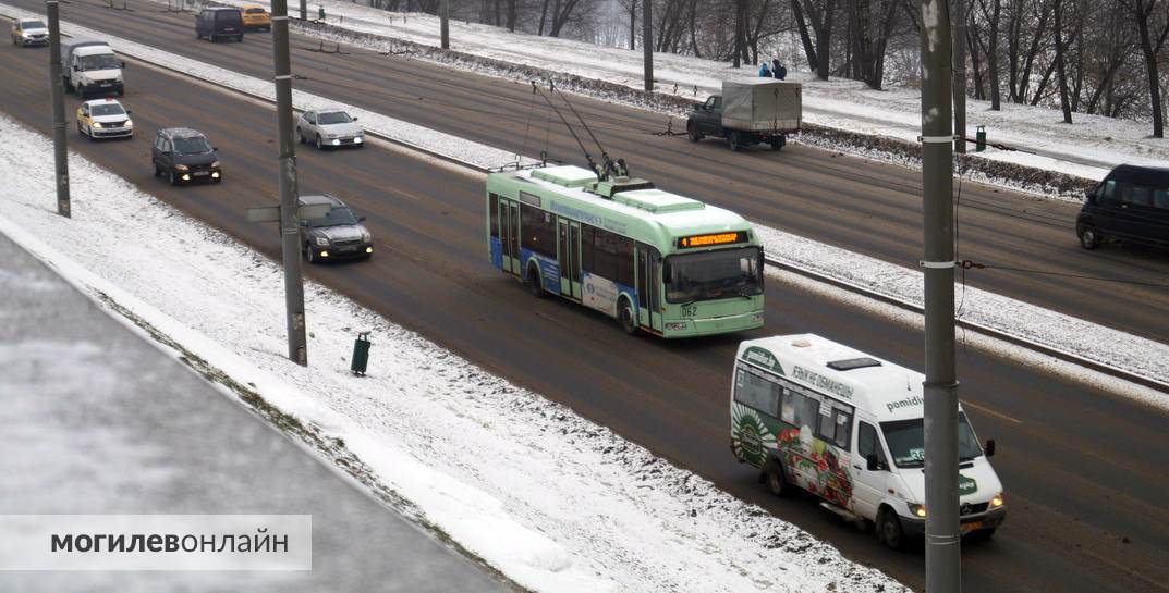 «Проездные на весь месяц уже приобрели». Жители Заднепровья и южной части Могилева недовольны тем, как меняют маршруты на время ремонта Комсомольской