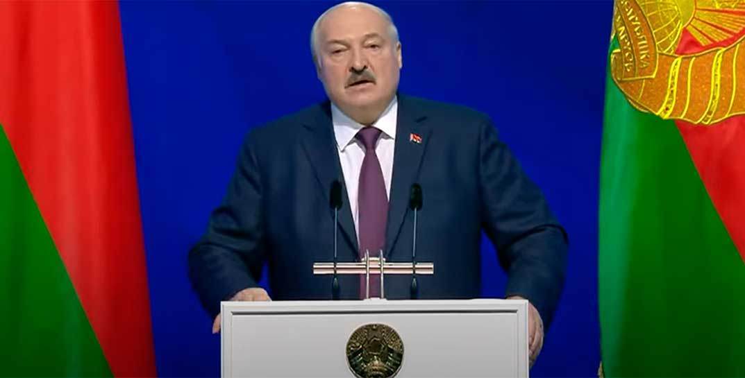 «Со своим мужиком бы жила». Лукашенко предложил Светлане Тихановской вернуться в Беларусь