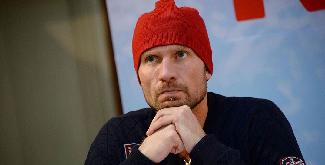 Фигурист Роман Костомаров начал выходить из медикаментозного сна