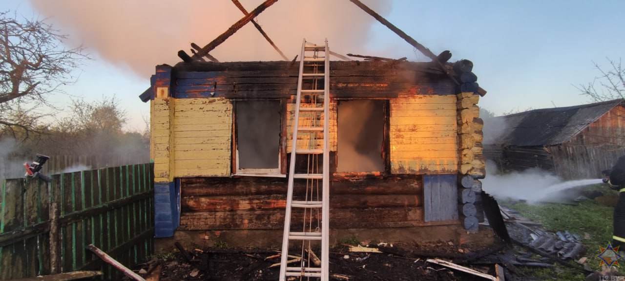 В Шкловском районе сгорел дом