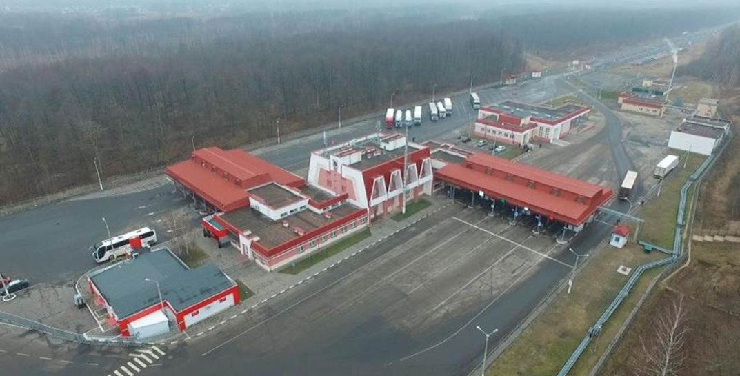 Белорусов при выезде за границу попросят ответить на некоторые вопросы