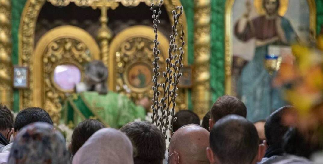 В Беларуси сегодня католики празднуют Пасху, а православные — Вербное воскресенье