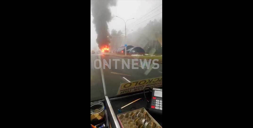 Это страшно. В Минске сегодня утром загорелся автобус, в котором ехали 6 человек