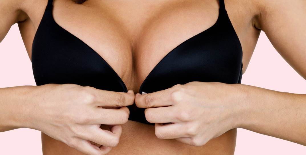 В Киеве мужчина отсудил половину груди у бывшей жены
