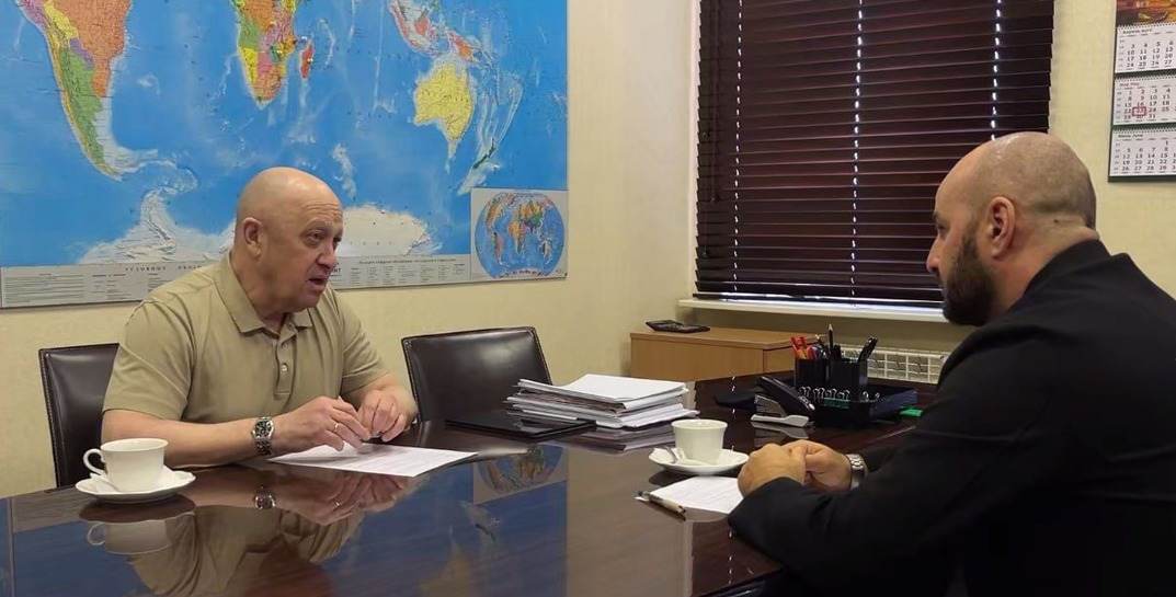 Раскритиковал Минобороны РФ и похвалил ВСУ. Евгений Пригожин дал большое и необычное интервью — основные тезисы