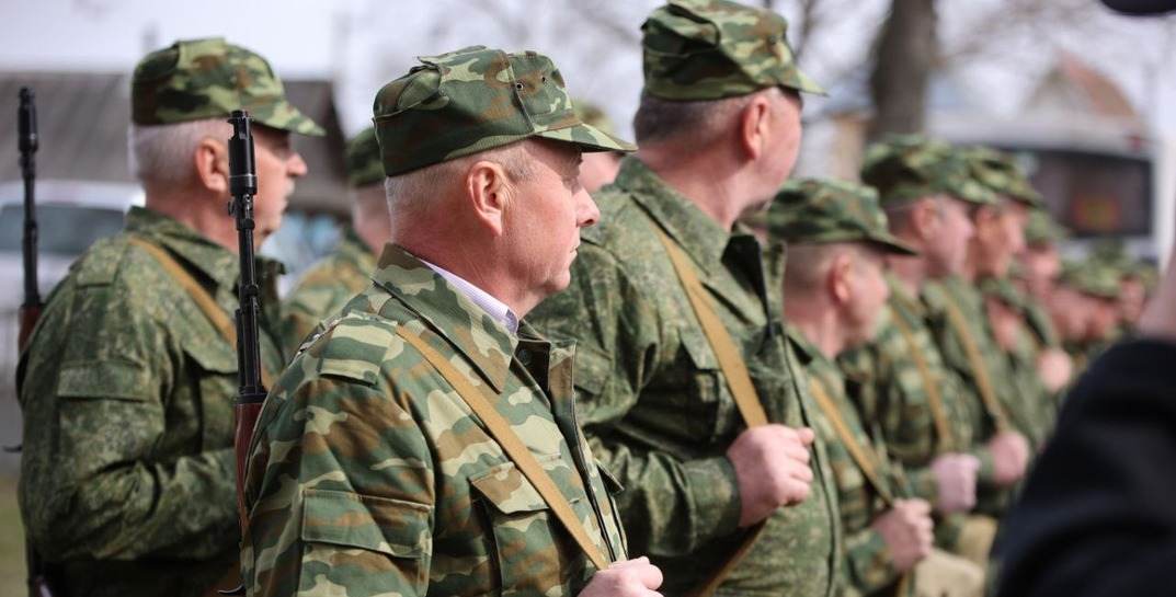 Белорусские ополченцы получат оружие, право задерживать людей и социальные гарантии