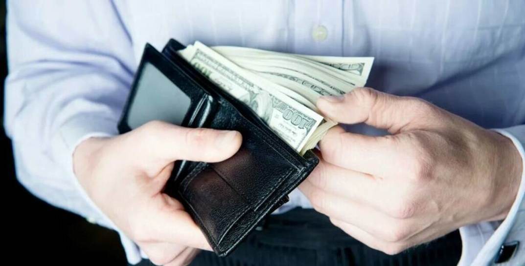 Могилевчанин набрал в долг более 24 тысяч рублей «на развитие бизнеса». Эти деньги он тратил на себя и возвращать их не спешил