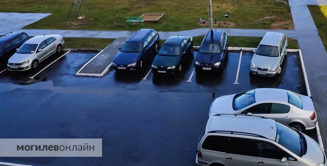 Сколько автомобилей приходится на тысячу жителей в Могилевской области