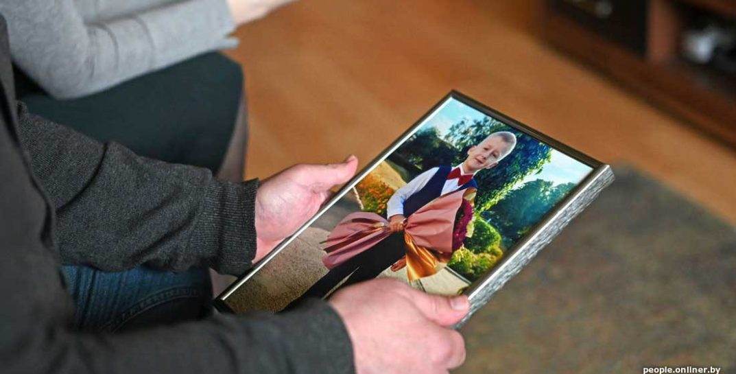 «Теперь это наш океан горя и слез». Трагедия в Гомеле: 6-летний ребенок утонул на платных занятиях в бассейне