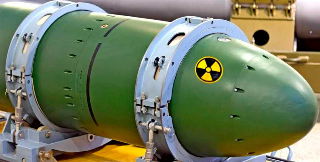 Лукашенко: началось перемещение ядерных боеприпасов в Беларусь