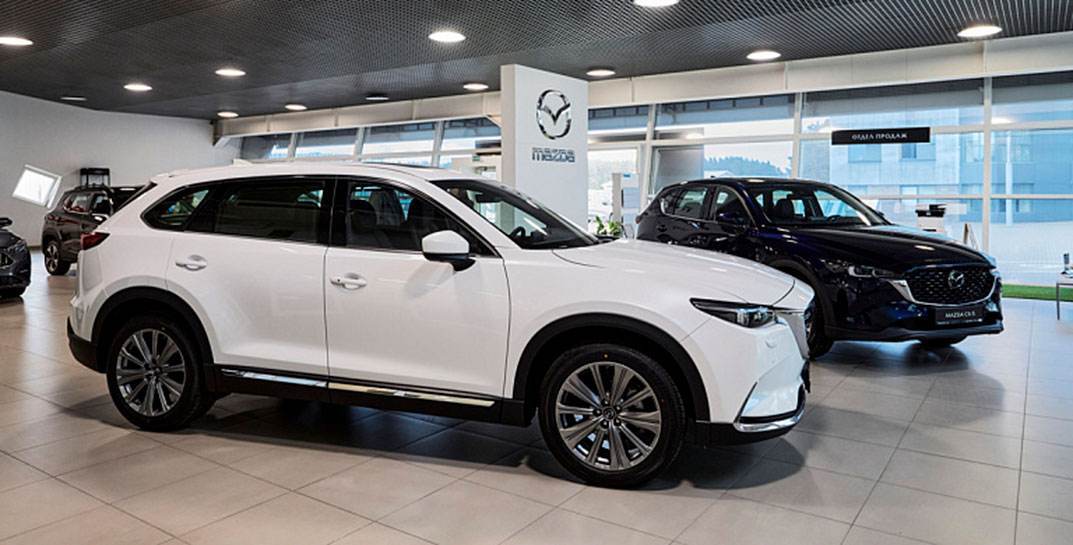 Автомобили Mazda вернулись в Беларусь по «параллельному импорту». Первую партию раскупили в пути