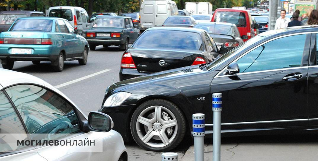 В Беларуси запретили включать парковочные места в договоры строительства жилья с господдержкой