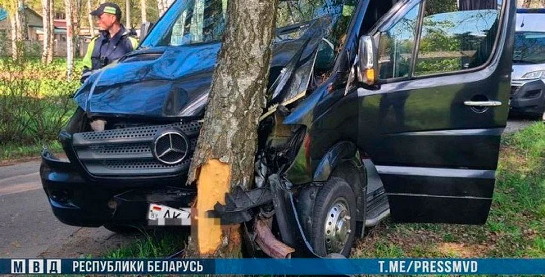 И снова жесткое ДТП с маршруткой под Минском — семь человек госпитализированы